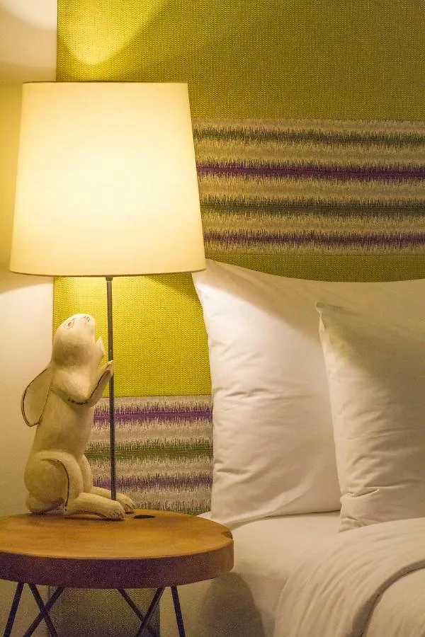 Cozy, Charming, W/Bfast, 10Mnt To Seminyak Beach Bed and Breakfast